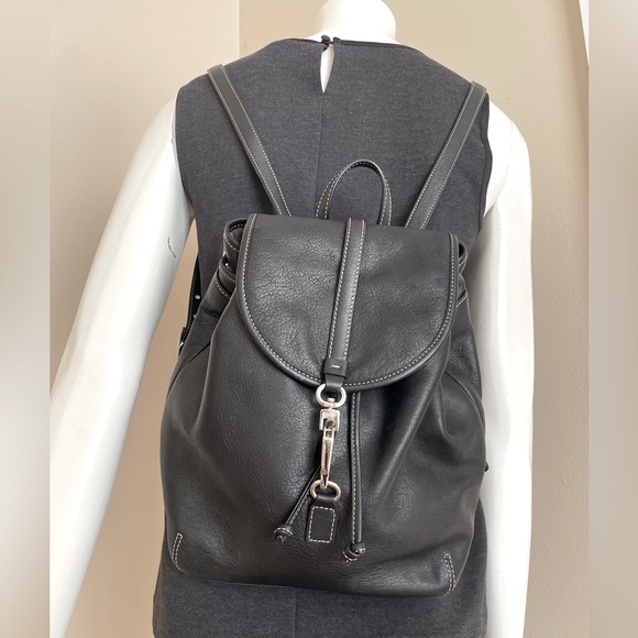 Rare Vintage Coach Legacy Studio 09368 Black Leather Drawstring Backpack Purse - Picture 9 of 12